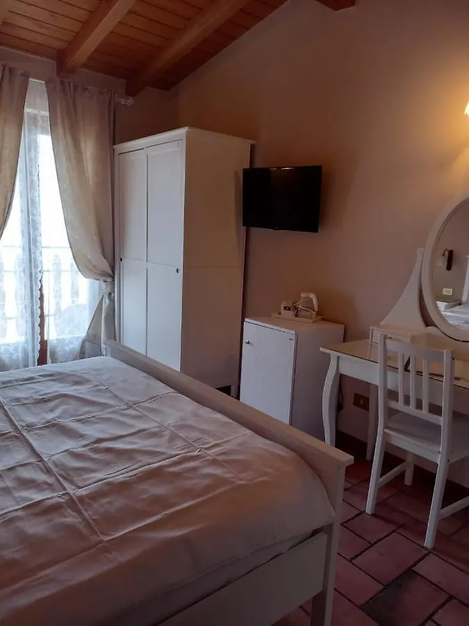Agriturismo La Zangola Villa Tremosine Italy